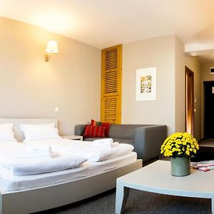 Apartament z 2 sypialniami z łóżkiem king-size